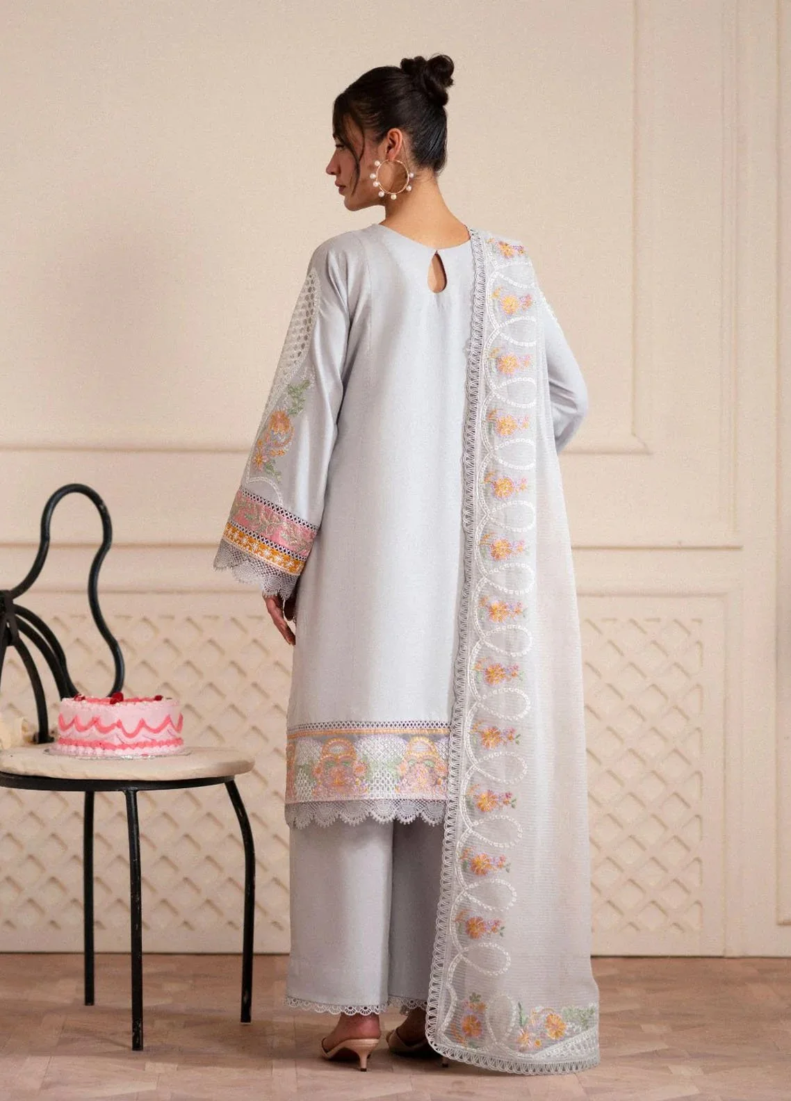 signature-by-ajr-embroidered-lawn-suits-unstitched-3-piece-ajr25sl-d-04-dewberry-summer-collection_2